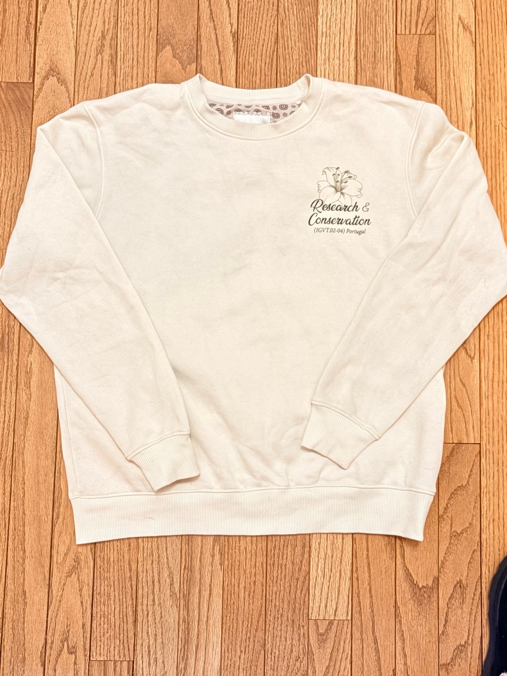 Denim & Flower Cream Graphic Crewneck Sweatshirt